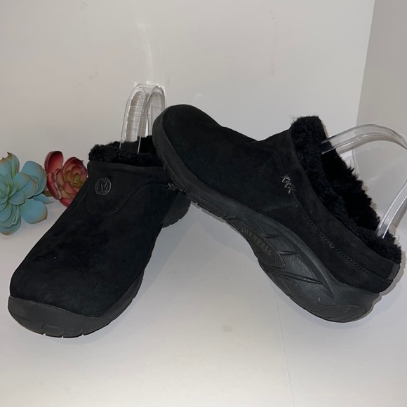 Merrell Shoes - Merrell Black Black Faux Fur Lined Winter Mules Size 11